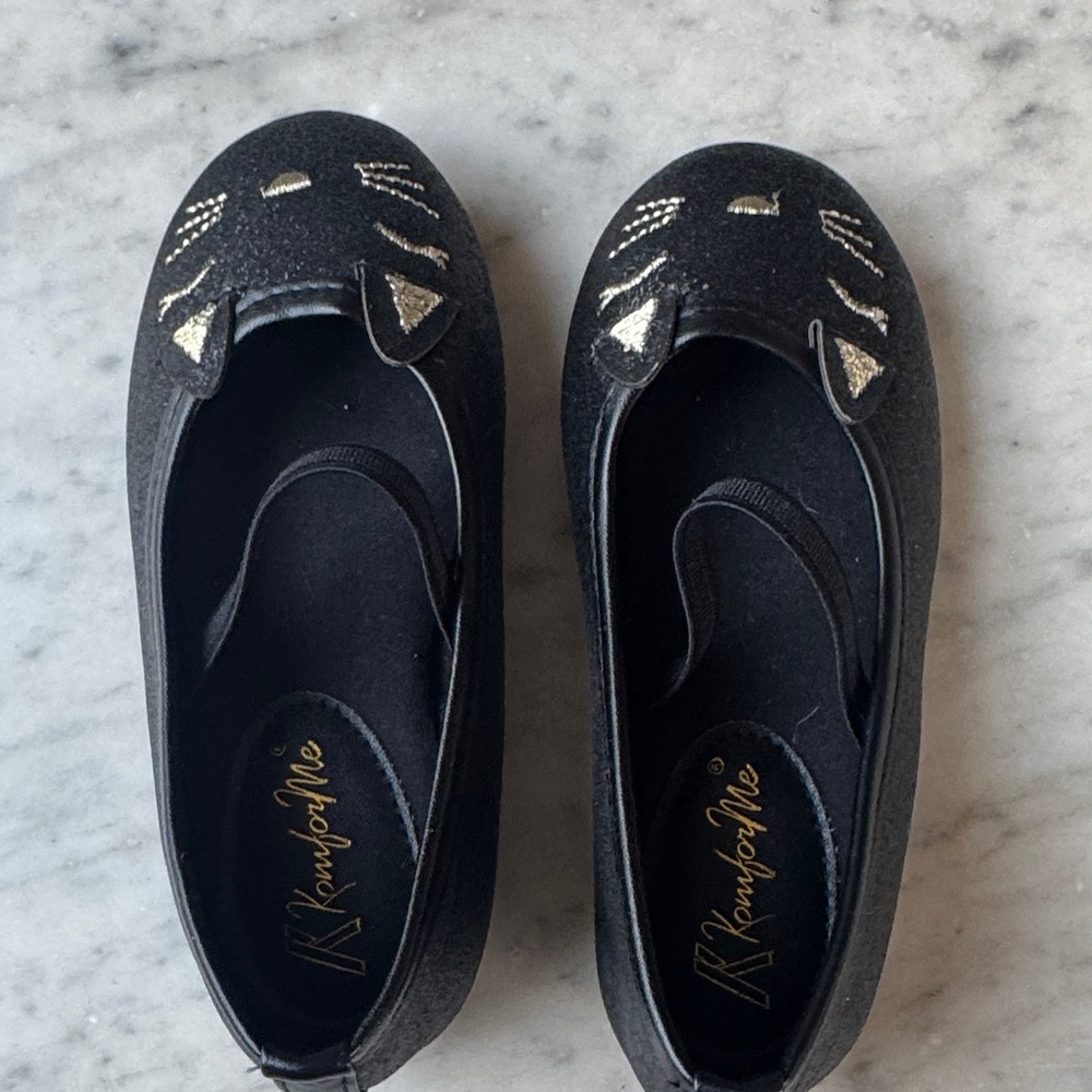 Adorable Black Cat Face Kids Shoes - Picture 5 of 5